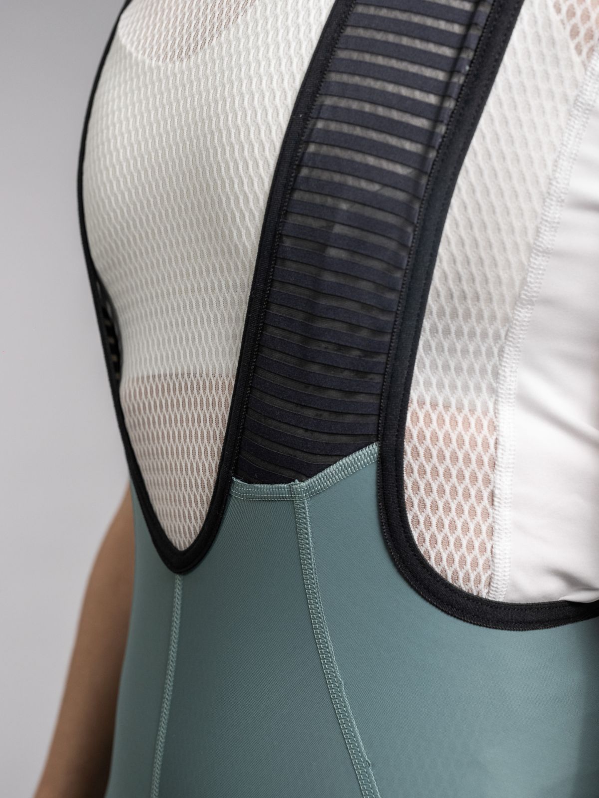 Icon Damen-Trägerhose Evergreen