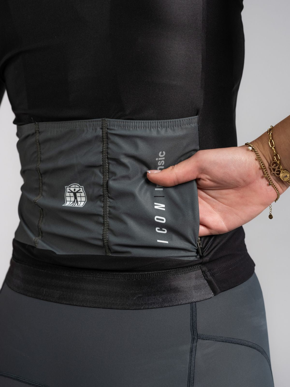 Maillot Icon Black – Anthracite para mujeres