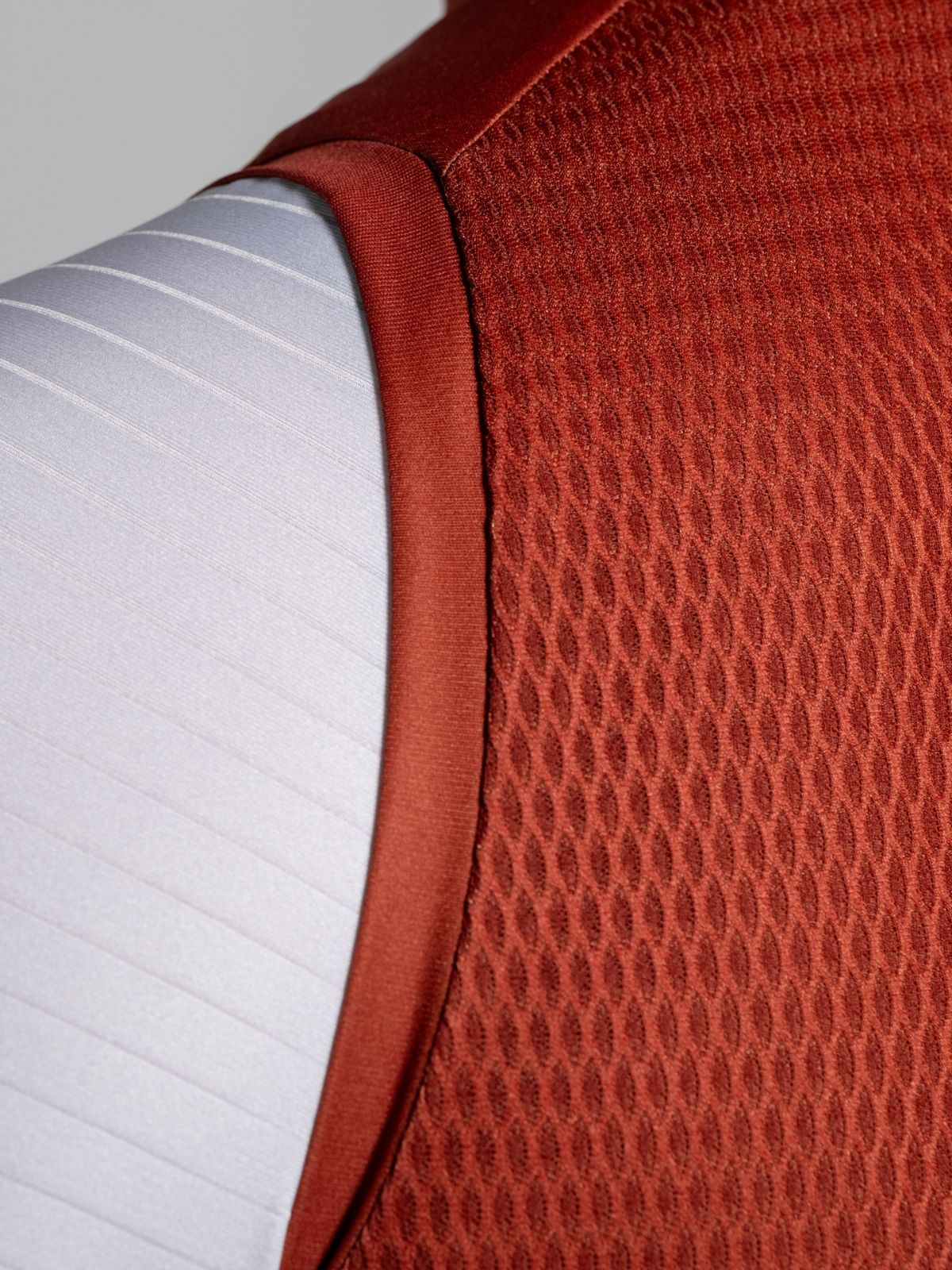 Dames Wind Body Terra Cotta