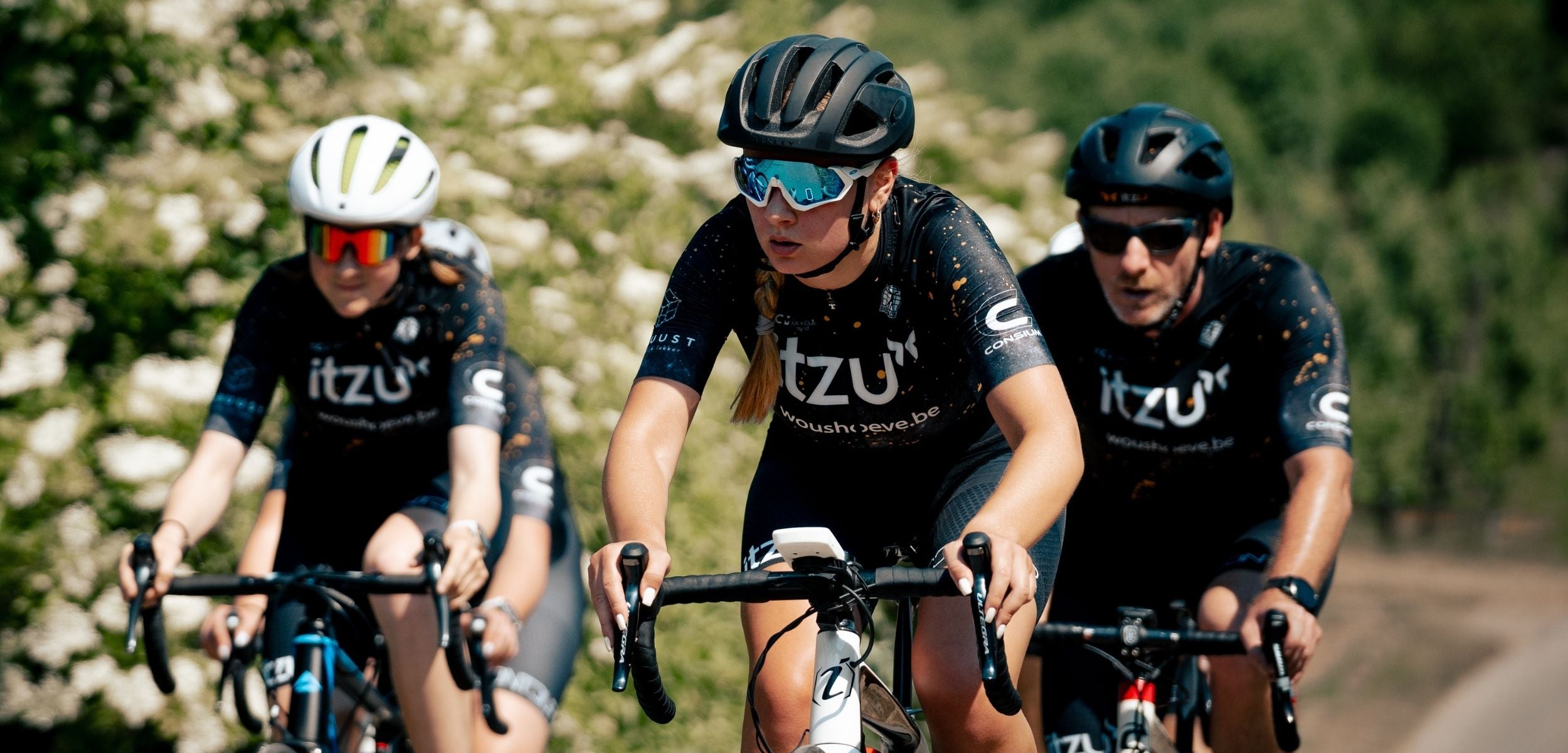 Pedal Absenteeism To The Background