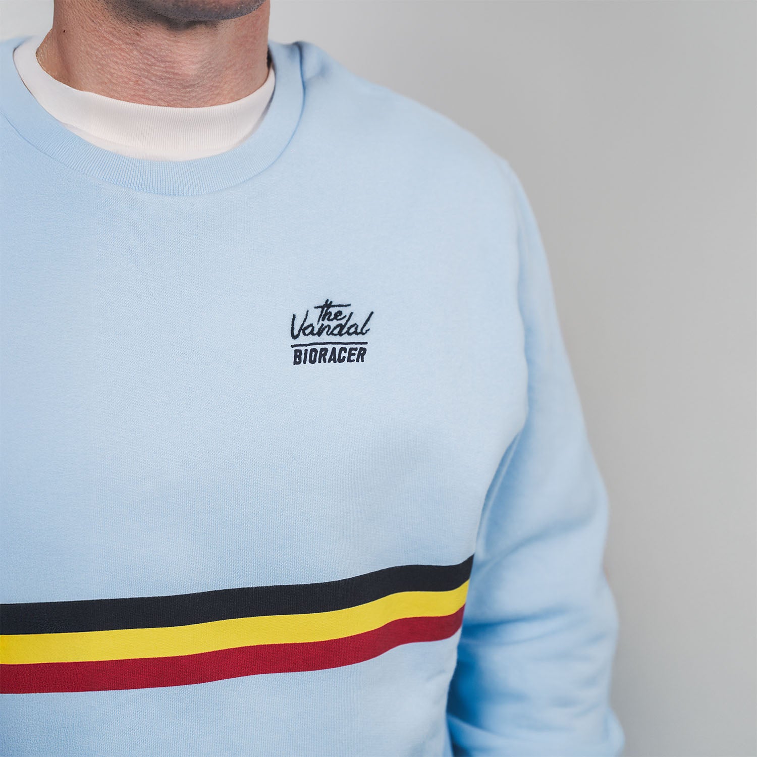 Le Pull Tricolore Vandal x Bioracer