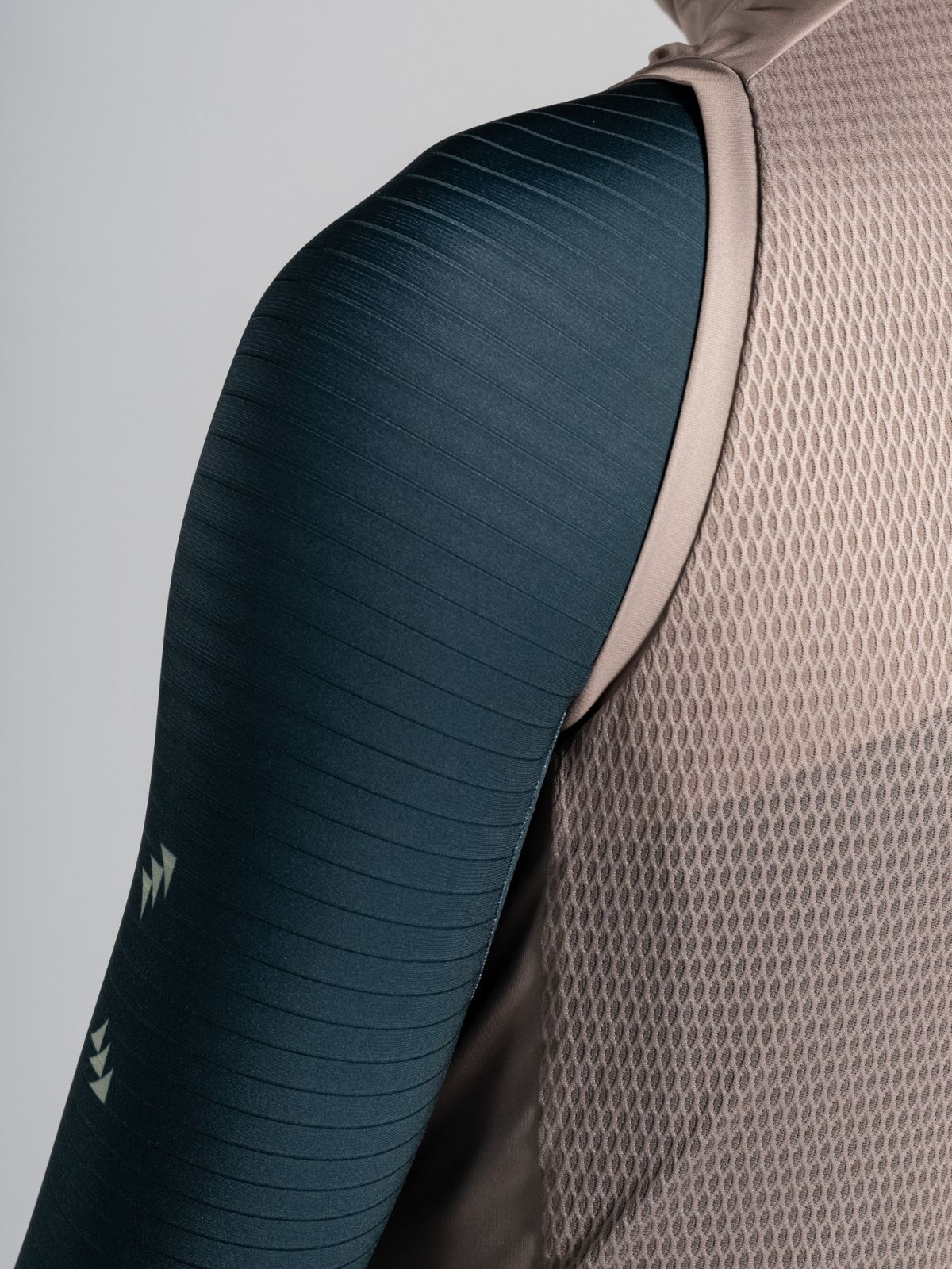 Wind Gilet Sand Storm